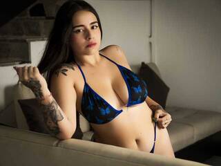 Эротический видеочат SaraBrownn