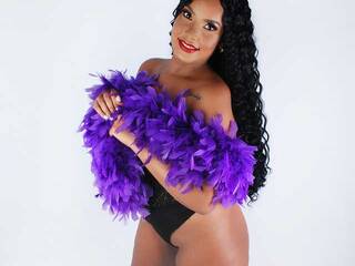 Эротический видеочат sarahdiazq