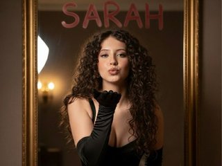 Эротический видеочат sarahsweett