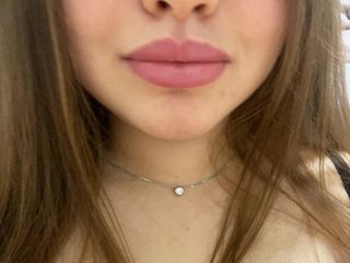 Эротический видеочат SarraMelluBabe