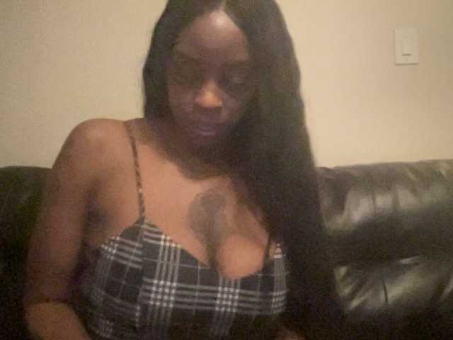 Фотографии SashaMalone #Big Tits #Big Ass #Ebony #Teen