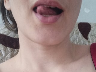 Эротический видеочат SashaZ1