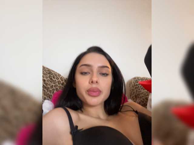 Скриншоты трансляции CandyFlipGirl