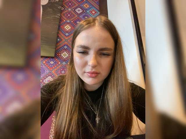 Скриншоты трансляции CandyFlipGirl