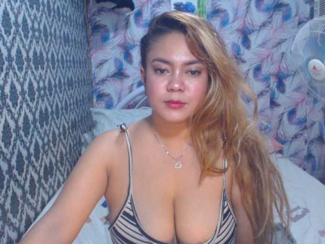 Скриншоты трансляции SassyClit