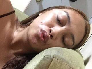 Эротический видеочат SassyNinamari