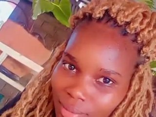 Эротический видеочат Savagenilla2