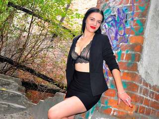 Эротический видеочат SayaDevii