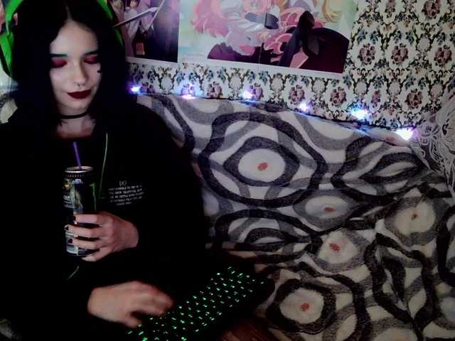 Скриншоты трансляции Saymeowplz1