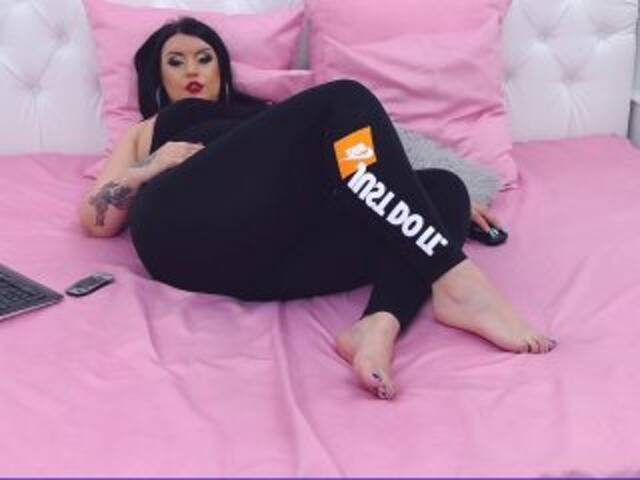 Скриншоты трансляции ScarletBaka