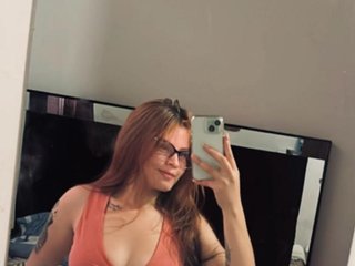 Эротический видеочат ScarlettGold