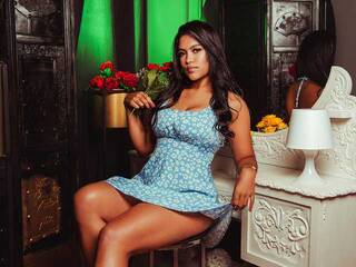 Эротический видеочат ScarlettRoyal