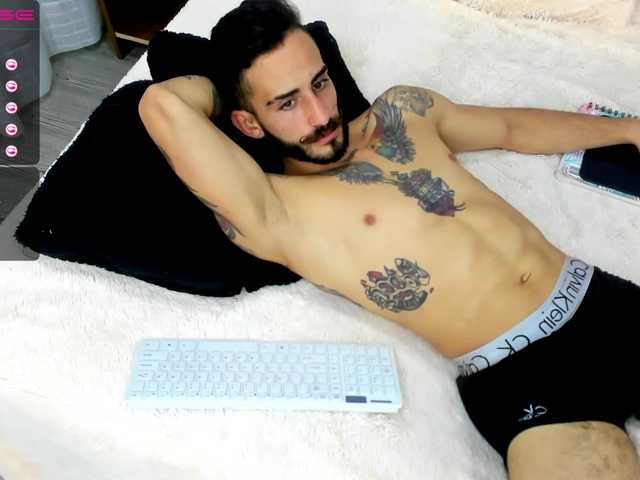 Скриншоты трансляции ScarletyThian