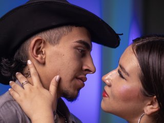 Эротический видеочат ScottAress