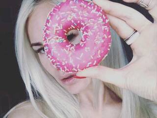 Эротический видеочат Seeleenaa