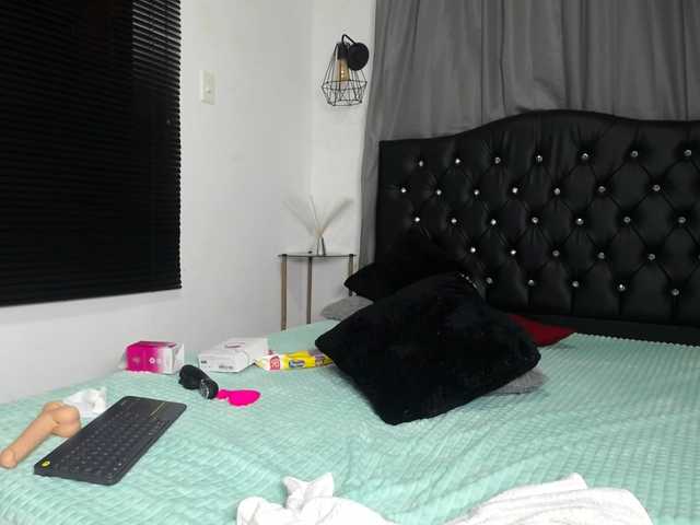 Скриншоты трансляции SelenaHumber