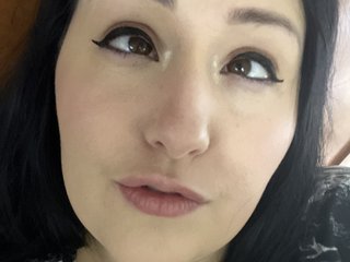 Эротический видеочат SerefinaSnow