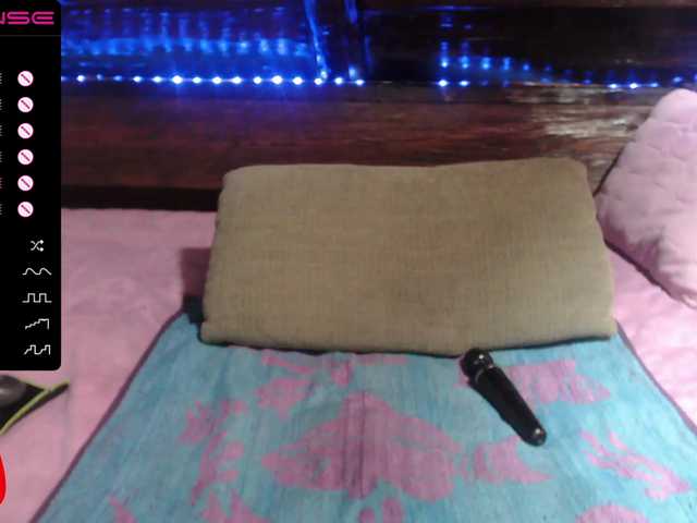 Скриншоты трансляции SEXgirl-fire