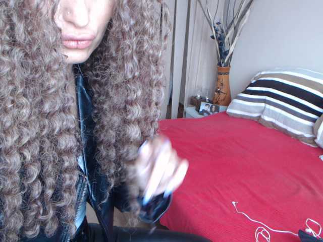 Скриншоты трансляции SexiBelle