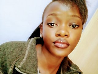 Эротический видеочат SexxyBarbie