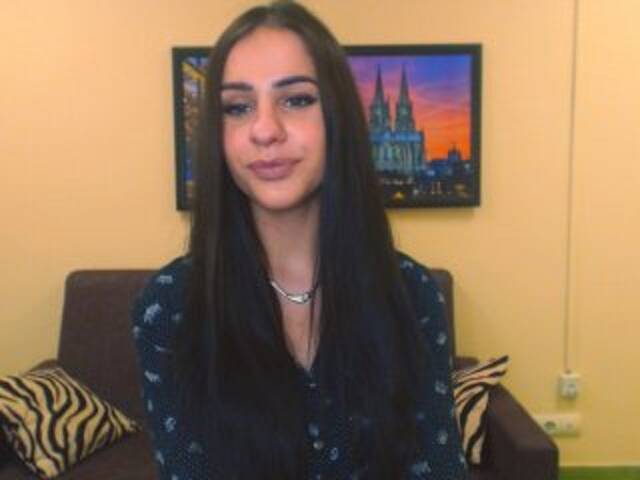 Скриншоты трансляции SexyAlenaaa