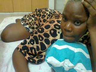 Эротический видеочат Sexyblackqueen