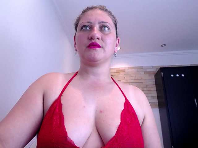 Фотографии SexyCarolina flash tits 40 flash ass 130 fingers pussy 140 naked 360 show cum 400 c2c 50 90 spanks 10