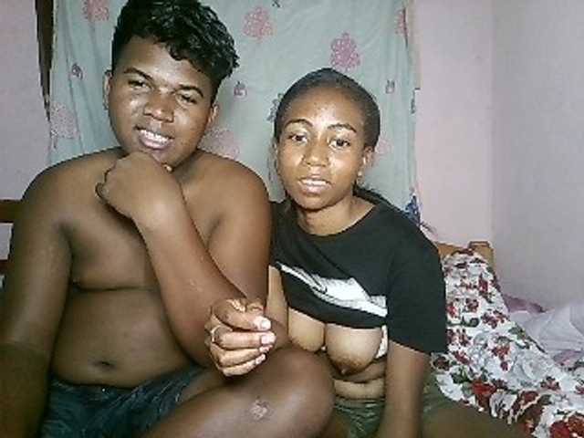 Скриншоты трансляции sexycouple32