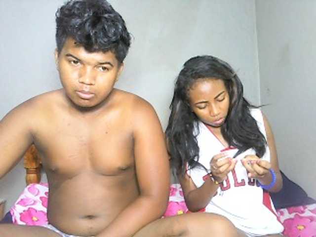 Скриншоты трансляции sexycouple32