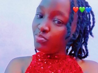 Эротический видеочат Sexydolly12