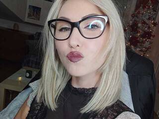 Эротический видеочат SexyEvelyn