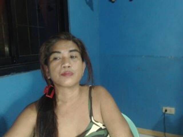 Скриншоты трансляции sexyHOTmature