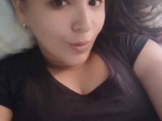 Эротический видеочат shairamelody