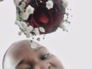 Эротический видеочат Shanfy