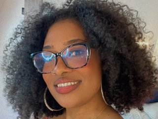 Эротический видеочат Shanthall