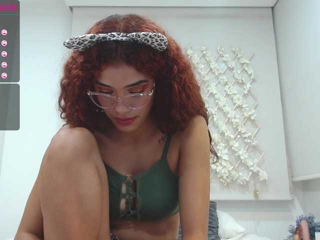 Фотографии MiiaTaylor you want to play with me ? I'll be your bad girl #girl #asshole #squirt #ass #dildo #bigass #fingers #latina #bigboobs #anal show
