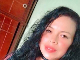 Эротический видеочат Sharyd