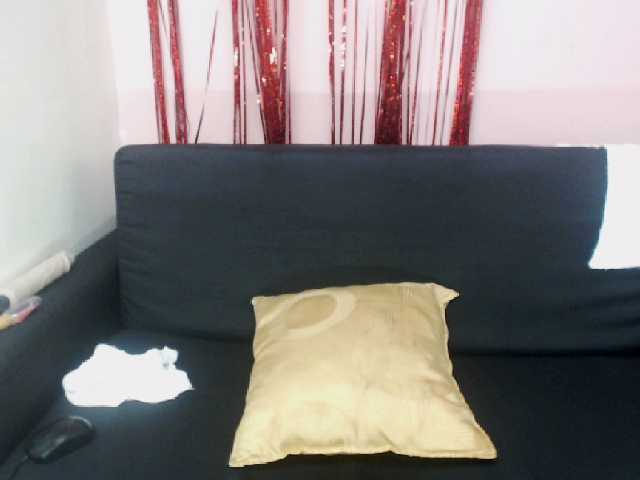 Скриншоты трансляции ShaylaSexx