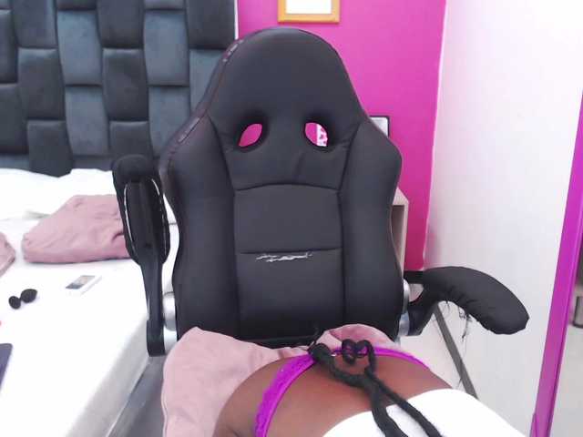 Скриншоты трансляции ShaylaSexx