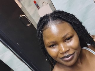 Эротический видеочат Shee123