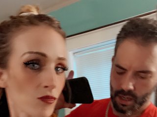 Эротический видеочат Shellyjohhny