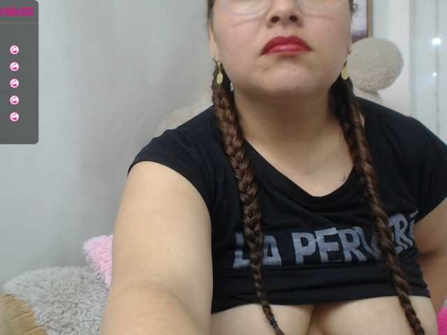 Фотографии shoffy-phill Hey lover's, I am a mature and very hot girl, new on the page ... wanting to know many naughty things.... #new #latina #bbw #squirt #lovense #bigtits #bigass #anal