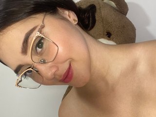 Эротический видеочат shyangel