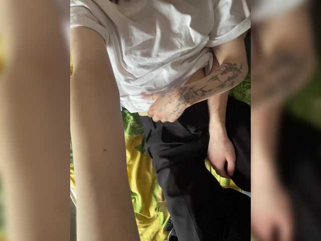 Скриншоты трансляции shyyyygirls