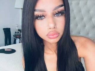 Эротический видеочат siennayong