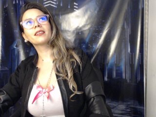 Скриншоты трансляции simonasexy28