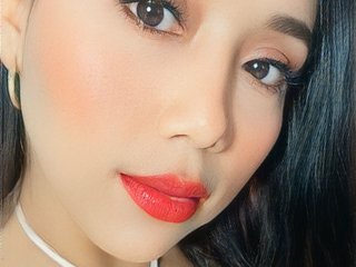 Эротический видеочат SkarlethVilla