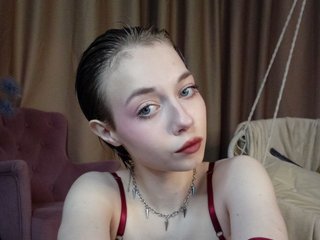 Эротический видеочат Skelerata