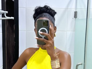 Эротический видеочат skinnycee