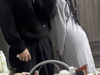 Эротический видеочат Sladkiiaaa